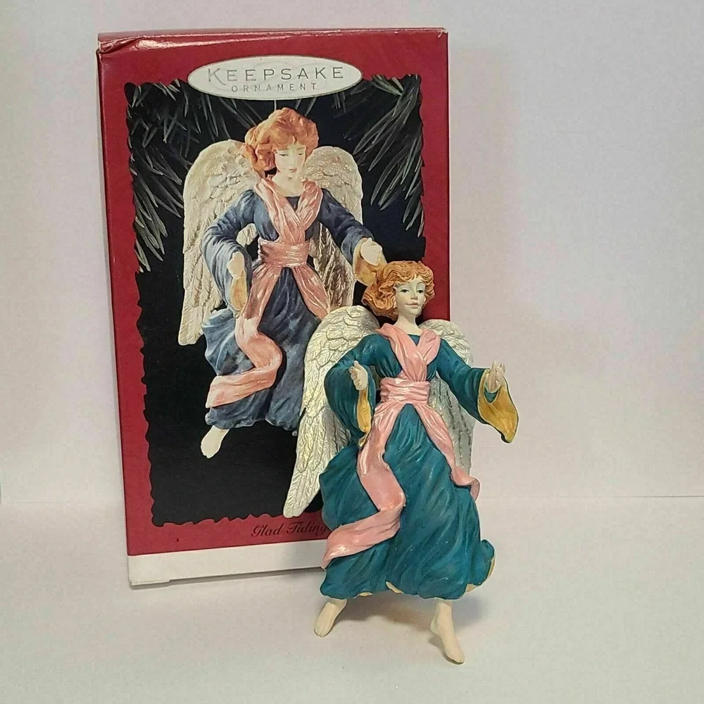 Glad Tidings‎ 1996 Hallmark Keepsake Ornament Nativity Angel Sculptor Joyce Lyle